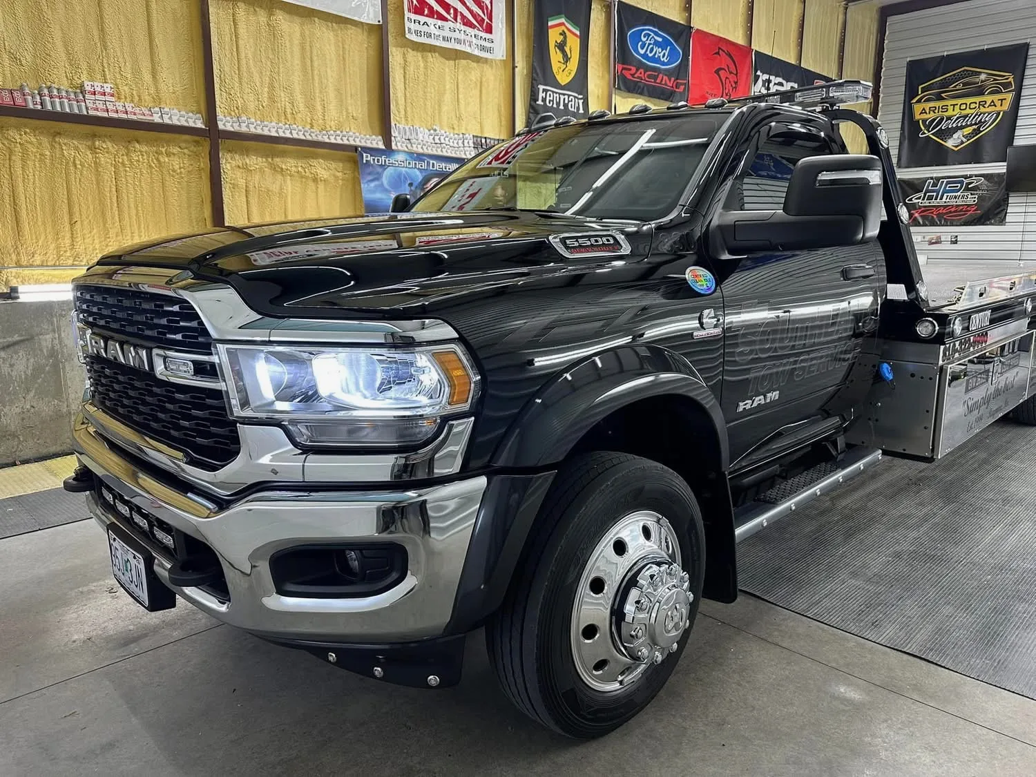Ram 5500 regular cab tow truck ceramic coated