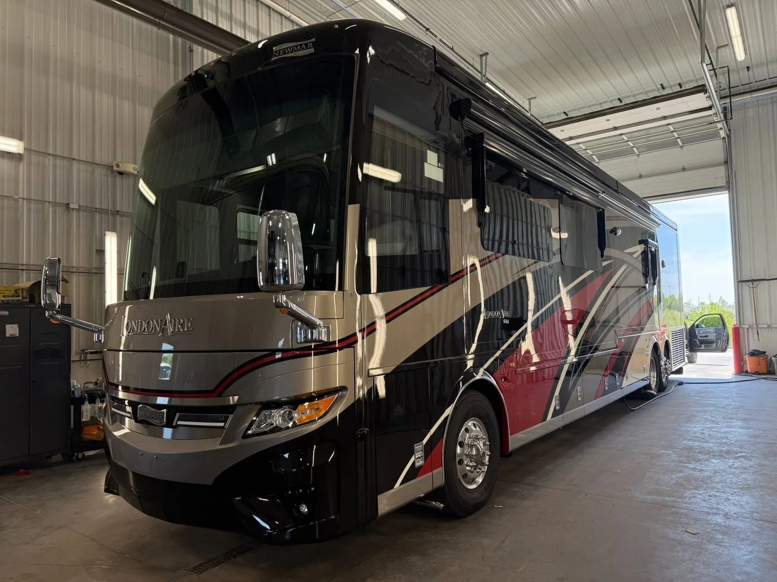 Newmar Londonaire luxury motorcoach ceramic coated
