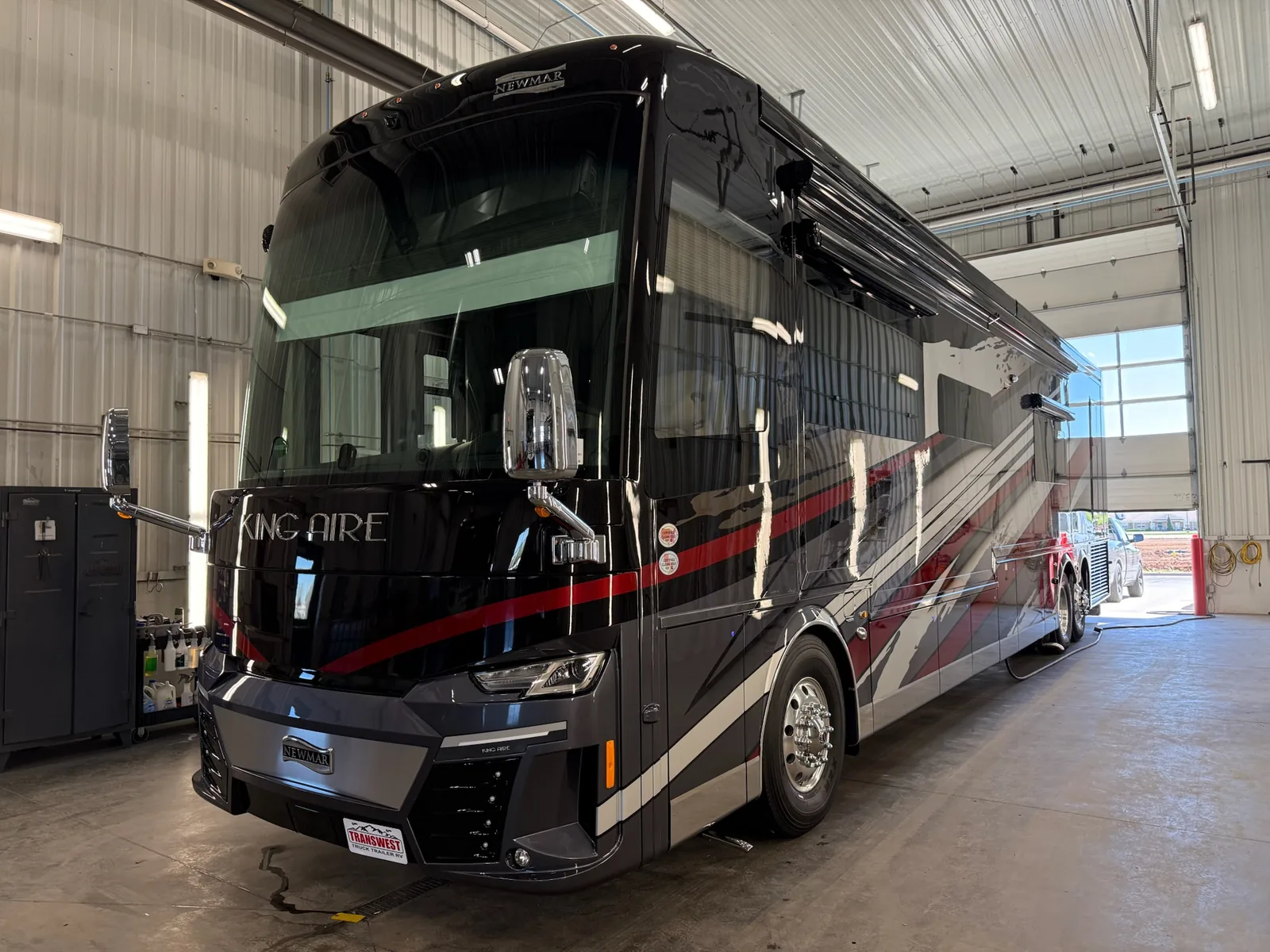 Newmar King Aire luxury motorcoach ceramic coated
